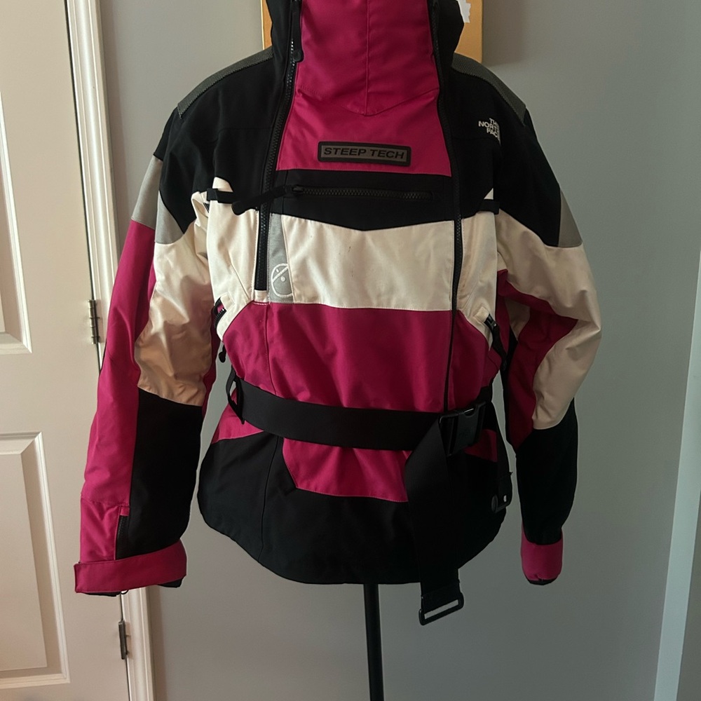 The North Face Steep Tech Women's Magenta White and Black Ski Jacket